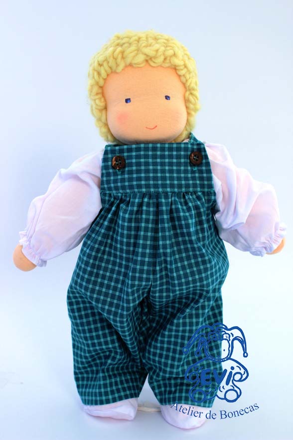 0111 MEN - Menino Boneca Grande , loiro