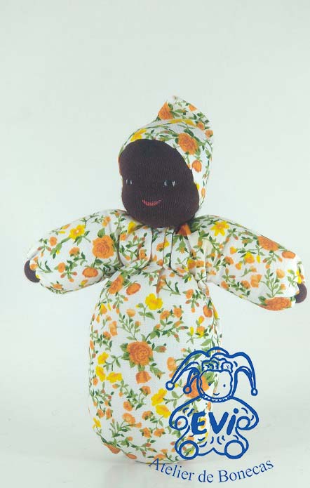 0192 NE - Primeira Boneca Pequena.jpg