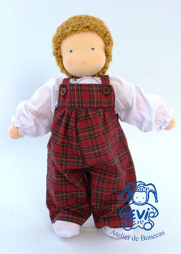 0111 MEN - Menino Boneca Grande , ruivo