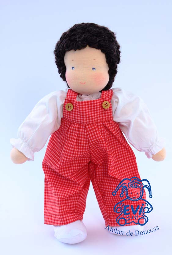 0111 MEN - Menino Boneca Grande , moreno