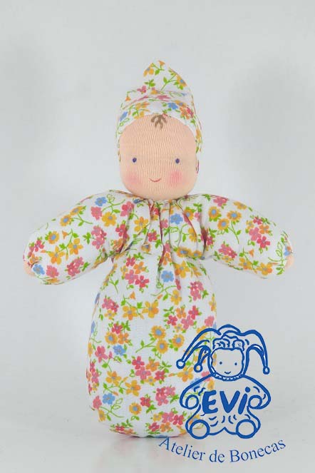 0192 BR - Primeira Boneca Pequena.jpg