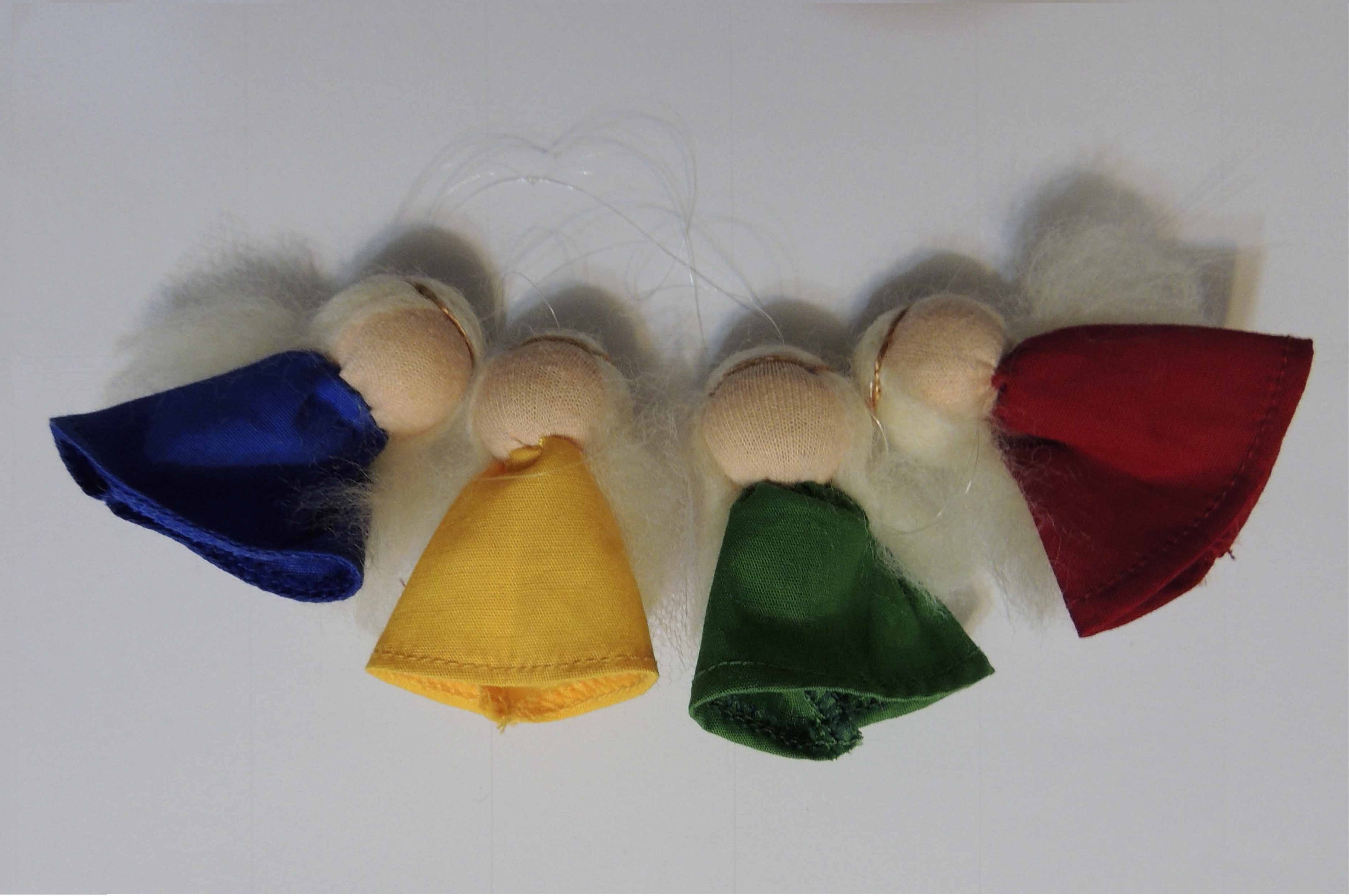 0244 -  conjunto de 4 anjinhos