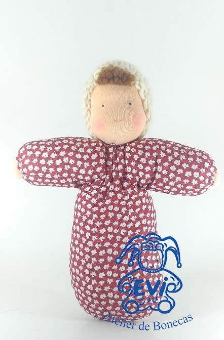 0191 MO - Primeira Boneca.jpg